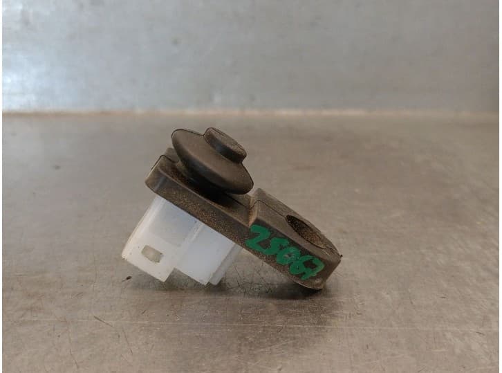 Recambio de interruptor para ssangyong rexton (y400, y450) 2.2 xdi a las 4 ruedas (poe) referencia OEM IAM 8573008000