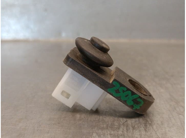Recambio de interruptor para ssangyong rexton (y400, y450) 2.2 xdi a las 4 ruedas (poe) referencia OEM IAM 8573008000