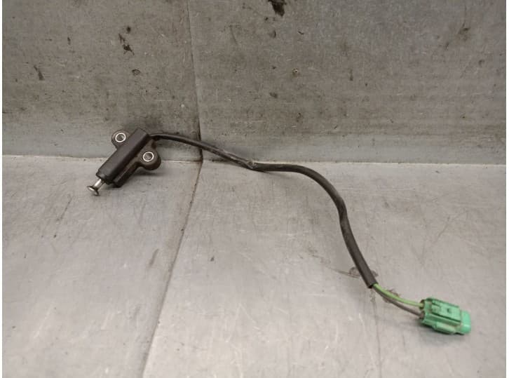Recambio de sensor para suzuki uh uh 125 burgman referencia OEM IAM 3784049F00 3784049F00