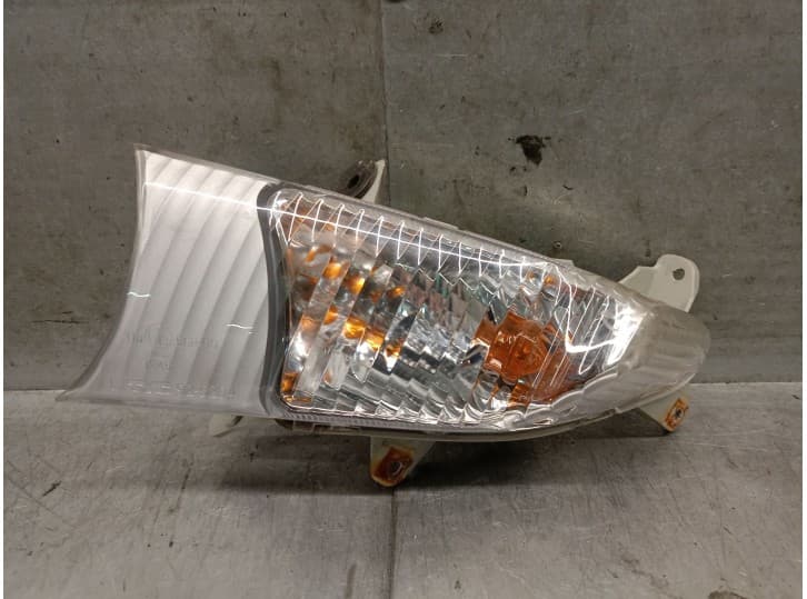 Recambio de piloto delantero izquierdo para suzuki uh uh 125 burgman referencia OEM IAM 925204B 3560603H00000