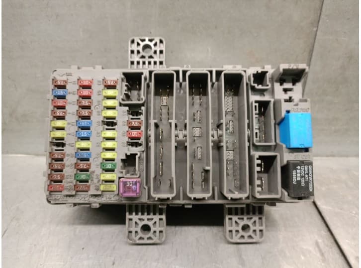 Recambio de caja reles / fusibles para honda civic viii hatchback (fn, fk) 1.8 (fn1, fk2) referencia OEM IAM SMGG341 SMGG341