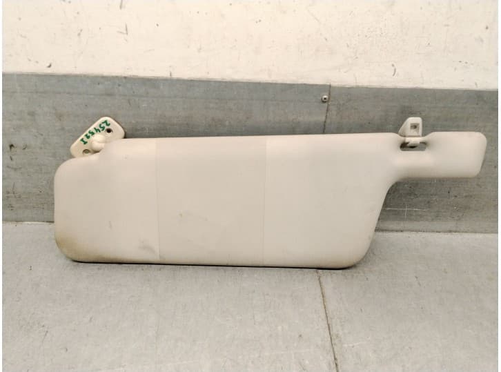 Recambio de parasol izquierdo para seat toledo i (1l2) 1.8 i referencia OEM IAM 1L0857551 1L0857551