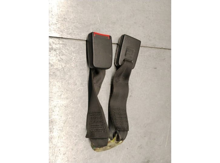 Recambio de enganche cinturon trasero izquierdo para seat toledo i (1l2) 1.8 i referencia OEM IAM 191857739 191857739