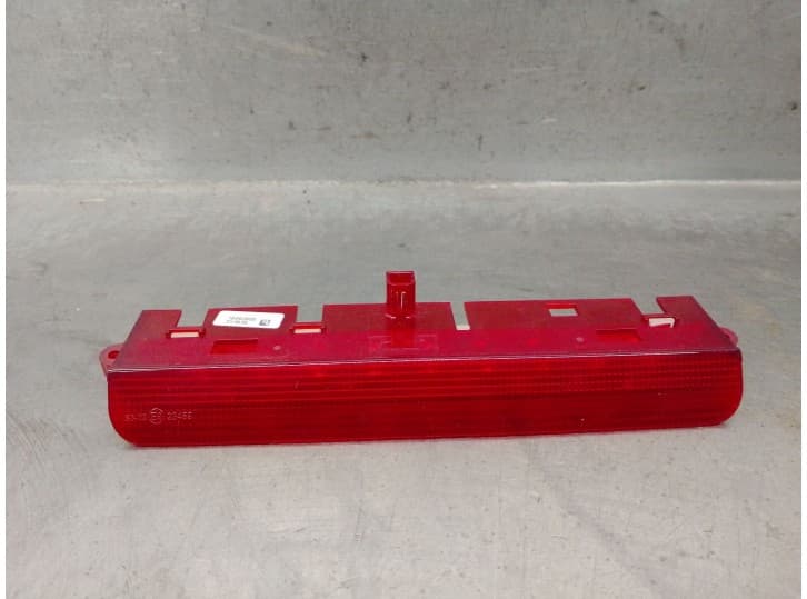 Recambio de luz central de freno para fiat 500e (332_) elektro 3+1 (fa1) referencia OEM IAM 735790794 735790794