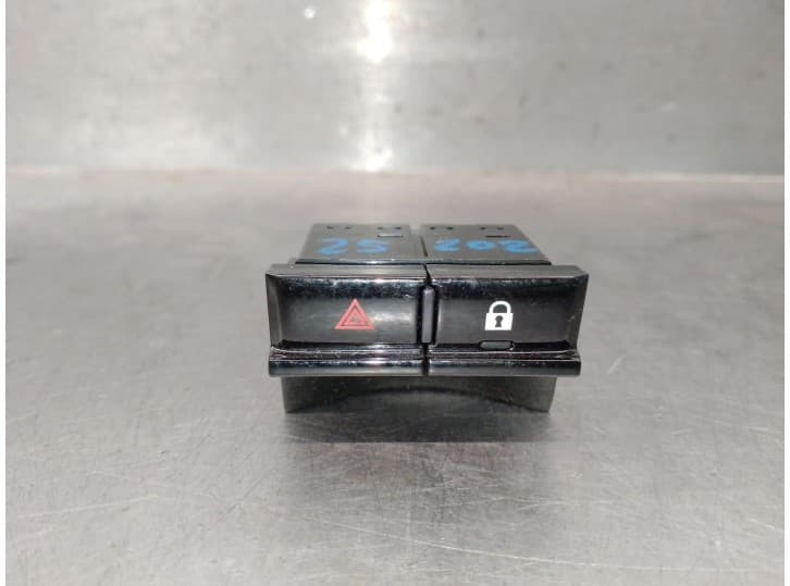 Recambio de warning para fiat 500e (332_) elektro 3+1 (fa1) referencia OEM IAM 7357256920 735725692