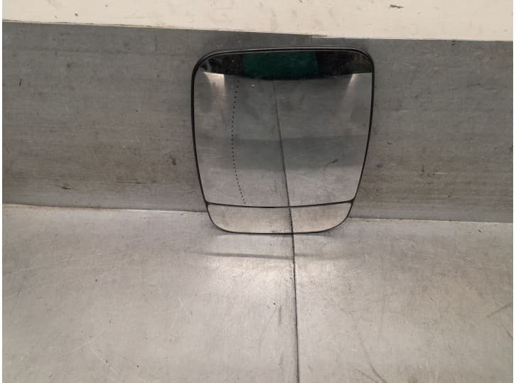 Recambio de cristal retrovisor izquierdo para renault trafic iii furgoneta (fg_) 1.6 dci 120 (fgmb) referencia OEM IAM 963666705