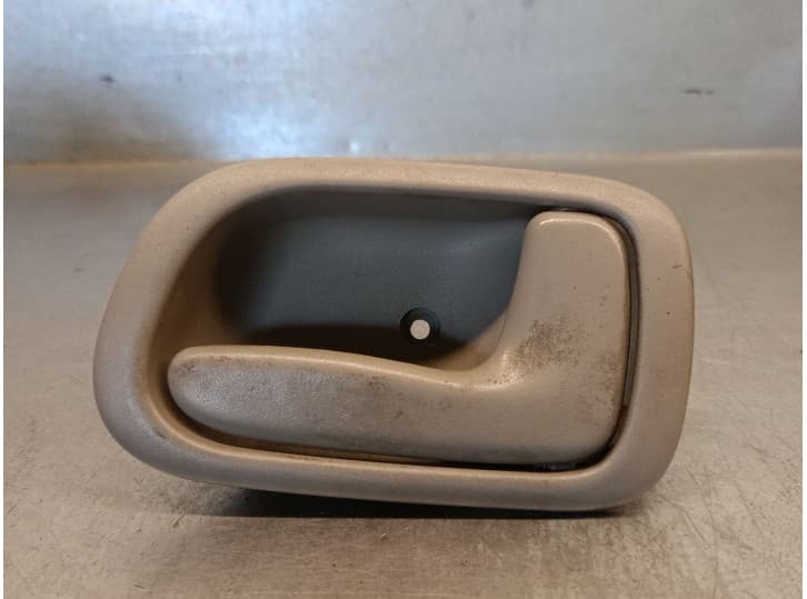 Recambio de maneta interior delantera derecha para toyota corolla liftback (_e11_) 1.6 (ae111_) referencia OEM IAM 6920512160 69