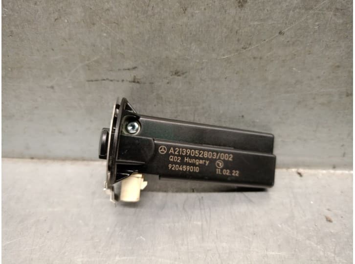 Recambio de antena para mercedes-benz clase v (w447) v 250 cdi / d (447.811, 447.813, 447.815) referencia OEM IAM A2139052803 A2