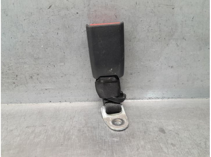 Recambio de enganche cinturon trasero izquierdo para toyota aygo (_b4_) 1.0 (kgb40) referencia OEM IAM 733800H030C0 733800H030C0