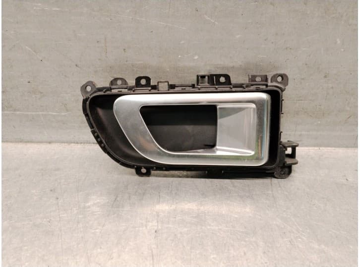 Recambio de maneta interior trasera derecha para land rover discovery sport (l550) 2.0 d 4x4 referencia OEM IAM FK7222600AB LR05