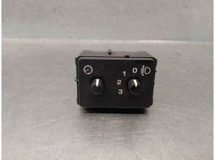 Recambio de interruptor para land rover discovery sport (l550) 2.0 d 4x4 referencia OEM IAM GK7211654CB LR080114