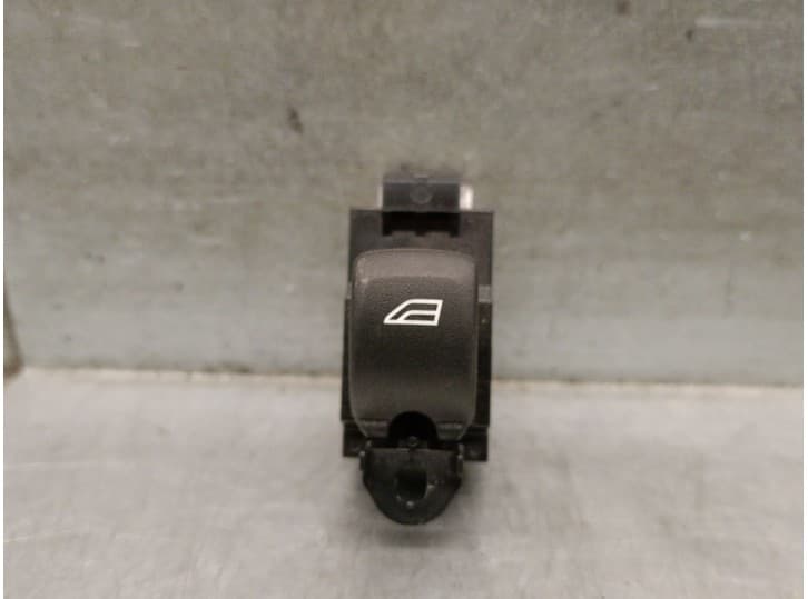 Recambio de mando elevalunas trasero derecho para volvo xc60 ii (246) d5 awd referencia OEM IAM 31433408 31433408