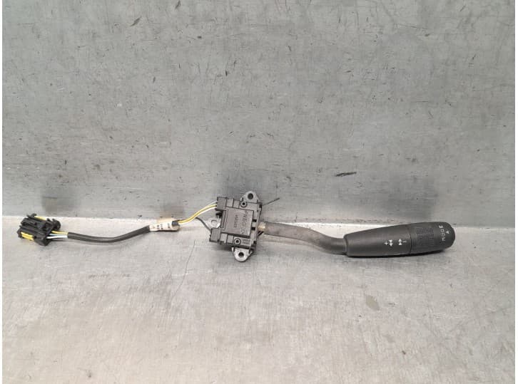 Recambio de mando multifuncion para peugeot 607 (9d, 9u) 3.0 v6 24v referencia OEM IAM 6239K4 6239K4