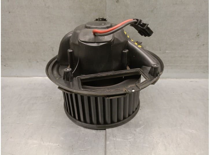 Recambio de motor calefaccion para audi a3 sportback (8pa) 1.9 tdi referencia OEM IAM 1K1820015E 1K1820015F