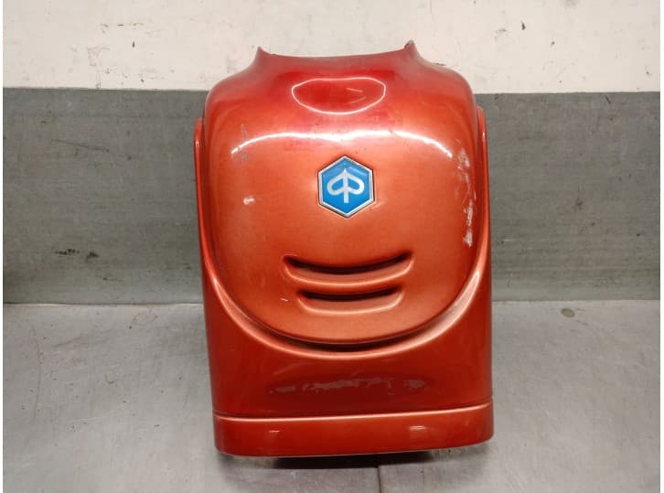 Recambio de embellecedor para vespa et et4 50 (zapc26) referencia OEM IAM 47220050B2 47220050B2