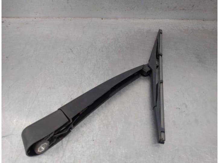 Recambio de brazo limpia trasero para ford mondeo iv turnier (ba7) 1.6 tdci referencia OEM IAM 7S71N17406AA 1462915