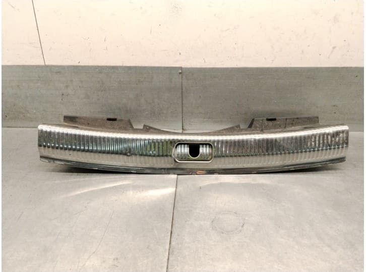 Recambio de molduras traseras para audi a5 sportback (f5a, f5f) 30 tdi mild hybrid referencia OEM IAM 8W8864483C 8W8864483C
