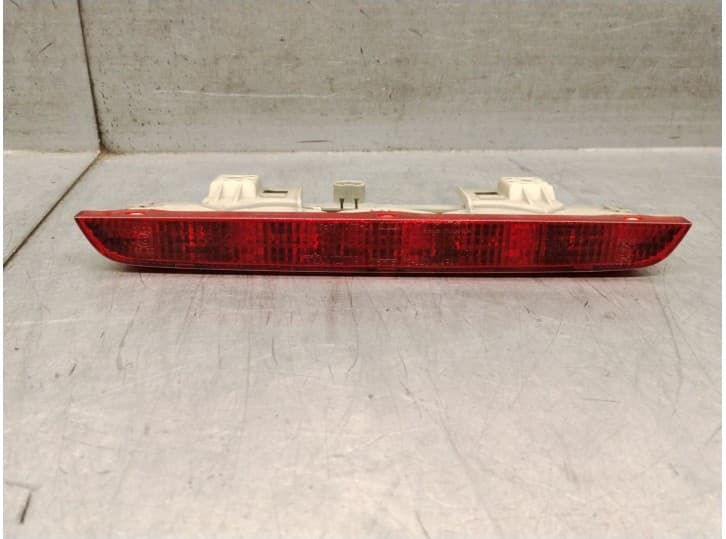 Recambio de luz central de freno para toyota corolla compact (_e11_) 1.4 (zze111_) referencia OEM IAM 8157012320 8157012320