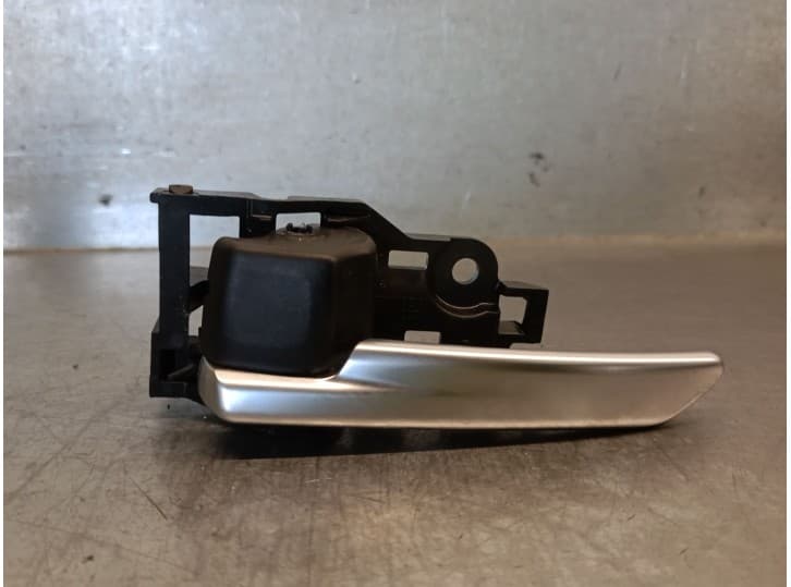 Recambio de maneta interior delantera izquierda para toyota corolla station wagon (_e21_) 1.8 hybrid (zwe211) referencia OEM IAM