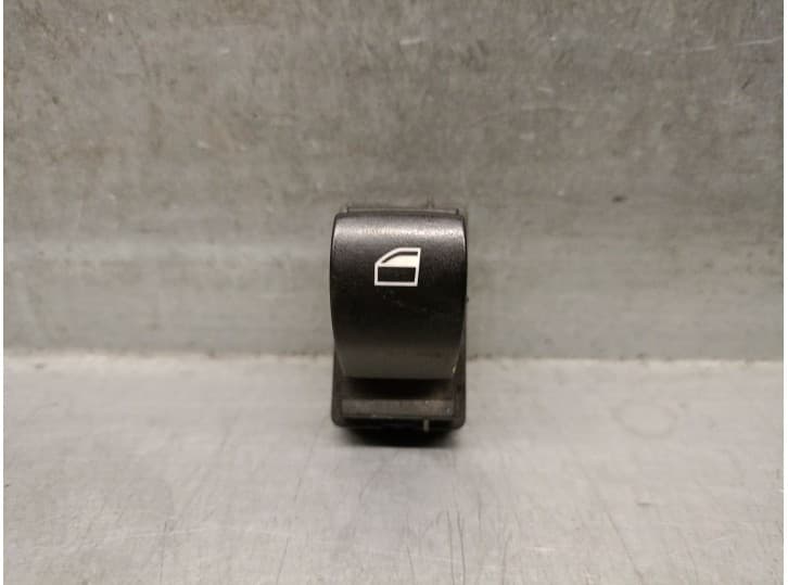 Recambio de mando elevalunas delantero derecho para bmw 1 coupé (e82) 120 d referencia OEM IAM 6935534 61319162999