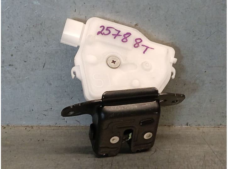 Recambio de cerradura maletero / porton para mazda 2 fastback (kb) 1.5 hybrid (kbac3x) referencia OEM IAM M15A