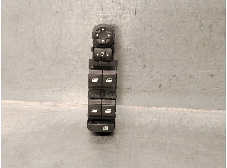 Recambio de mando elevalunas delantero izquierdo para citroën c4 (c41) (ba_) 1.2 hybrid (bahpy) referencia OEM IAM 98349233ZD 98