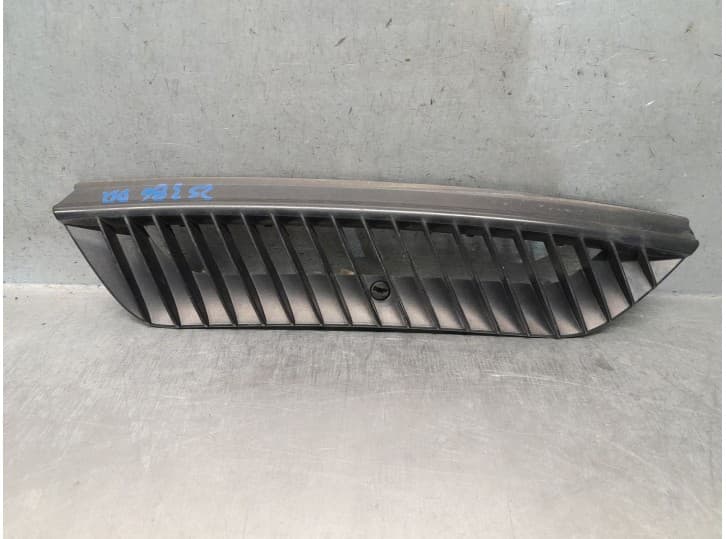 Recambio de rejilla aireadora para smart cabrio (450) 0.6 (s1old2, 450.452) referencia OEM IAM 0001696 Q0001696V013C49L00