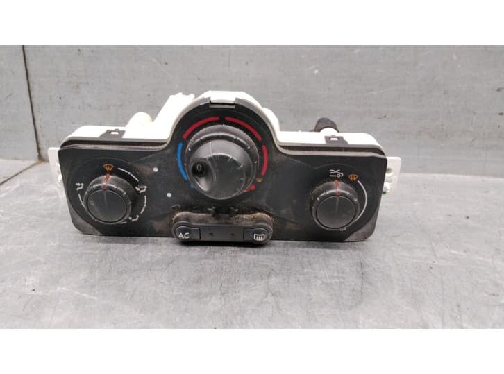 Recambio de mando calefaccion / aire acondicionado para renault clio iii furgoneta/hatchback (sb_, sr_) 1.5 dci referencia OEM I