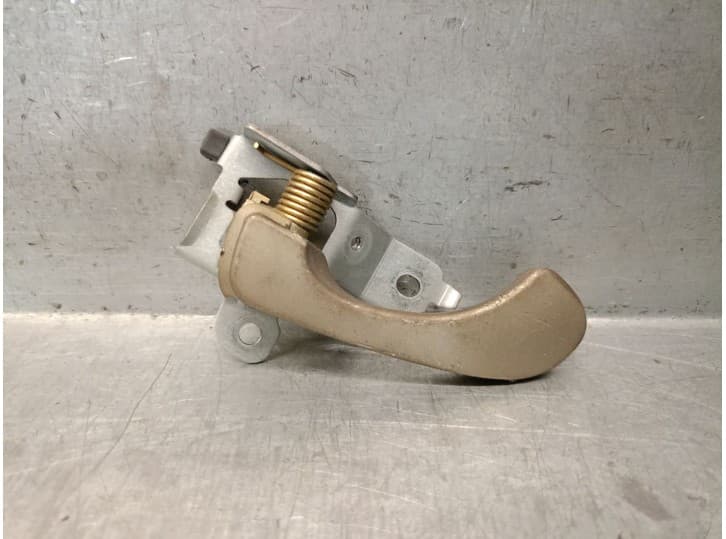 Recambio de maneta interior delantera izquierda para mitsubishi carisma (da_) 1.9 di-d (da5a) referencia OEM IAM MR285395
