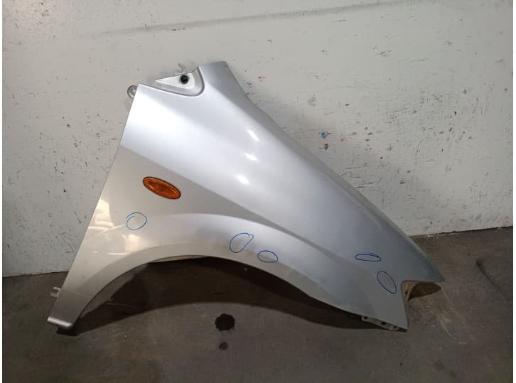 Recambio de aleta delantera derecha para mazda mpv ii (lw) 2.0 (lwew) referencia OEM IAM LC6452111E LC6452111E