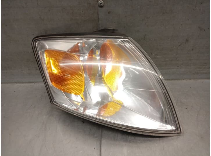 Recambio de piloto delantero derecho para mazda mpv ii (lw) 2.0 (lwew) referencia OEM IAM L08151060A L08151060A