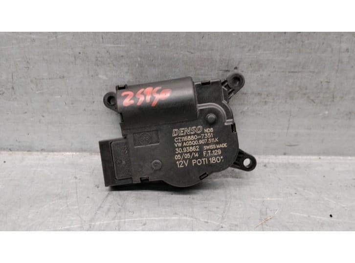 Recambio de motor apertura trampillas climatizador para skoda octavia iii combi (5e5, 5e6) 2.0 tdi referencia OEM IAM 5Q0907511K