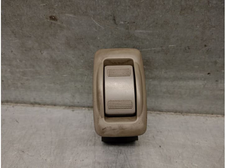 Recambio de mando elevalunas trasero derecho para mazda mpv ii (lw) 2.0 (lwew) referencia OEM IAM LC626638005 LC626638005