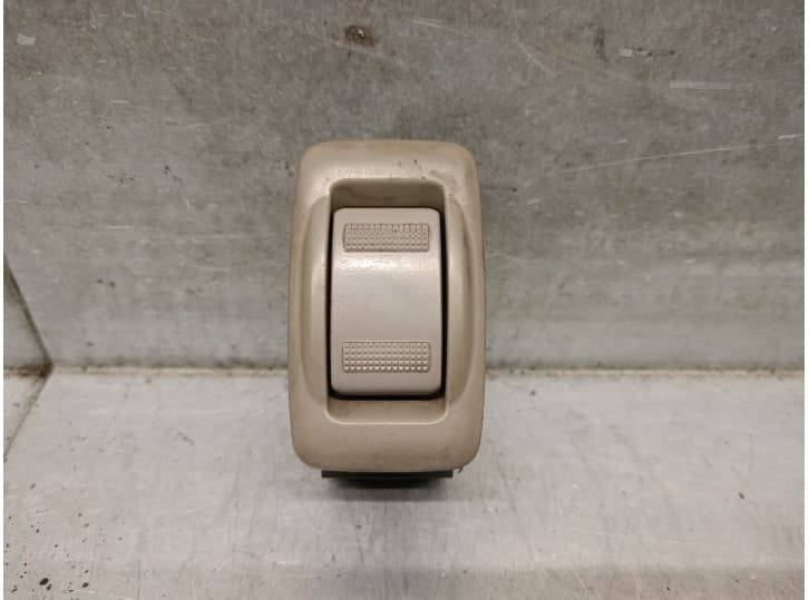 Recambio de mando elevalunas trasero izquierdo para mazda mpv ii (lw) 2.0 (lwew) referencia OEM IAM LC626638005 LC626638005