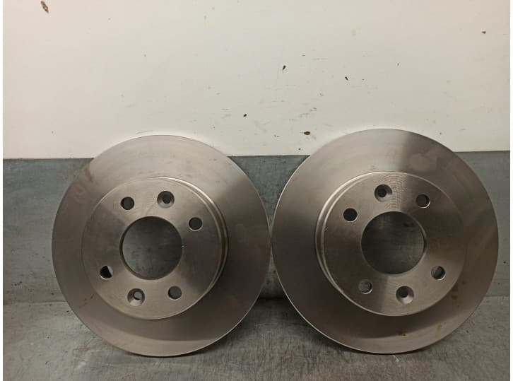 Recambio de disco freno delantero para renault fuego (136_) 2.1 td referencia OEM IAM 6010103