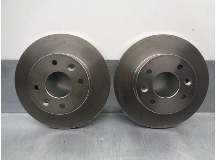 Recambio de disco freno delantero para renault fuego (136_) 2.1 td referencia OEM IAM 7700649850 7701466542 BREMBO