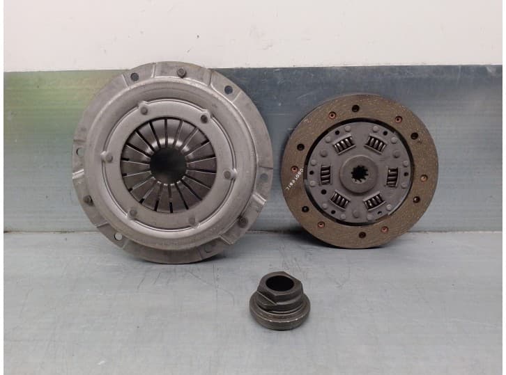 Recambio de kit embrague para skoda 105,120 (742) 1.0 105 s, l, gl referencia OEM IAM 118002010 318001616 LUK