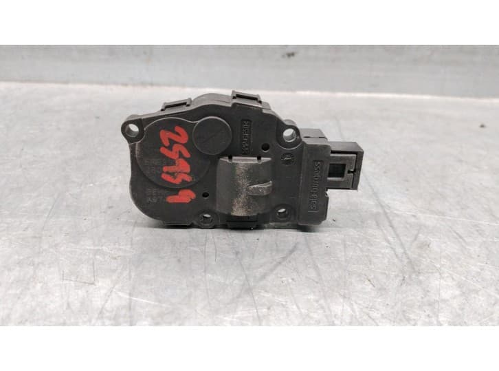 Recambio de motor apertura trampillas climatizador para audi q5 (8rb) 3.0 tdi quattro referencia OEM IAM 8K0820511C 8K0820511C