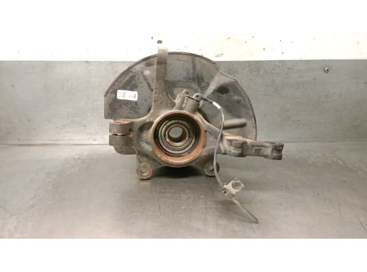 Recambio de mangueta delantera izquierda para hyundai ix35 (lm, el, elh) 1.7 crdi referencia OEM IAM 517153U000 517153U000