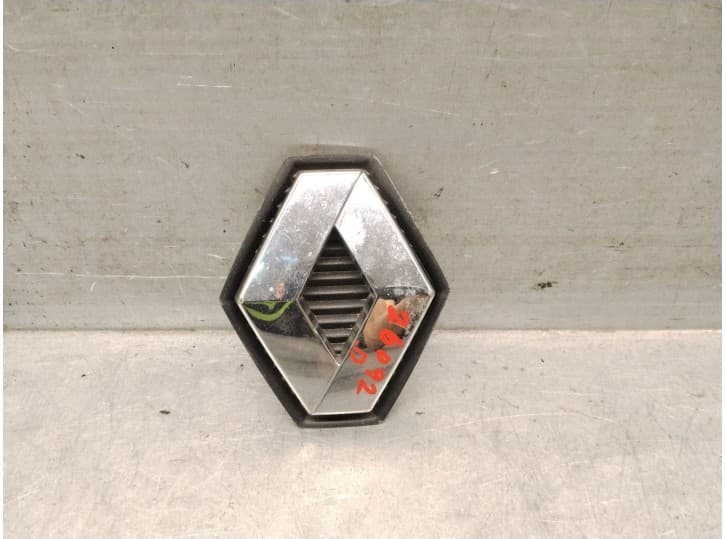 Recambio de anagrama para renault grand scénic ii (jm0/1_) 2.0 dci (jm1k) referencia OEM IAM 8200115115 8200179691