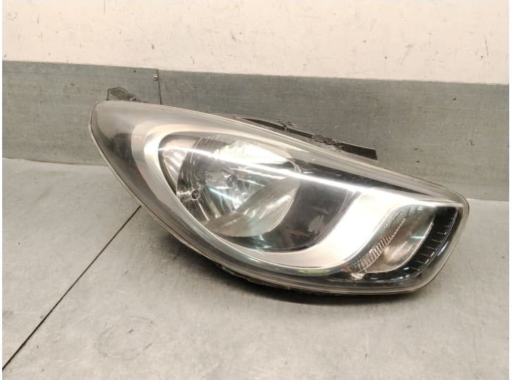 Recambio de faro derecho para hyundai i10 i (pa) 1.2 referencia OEM IAM 921020X220 921020X220