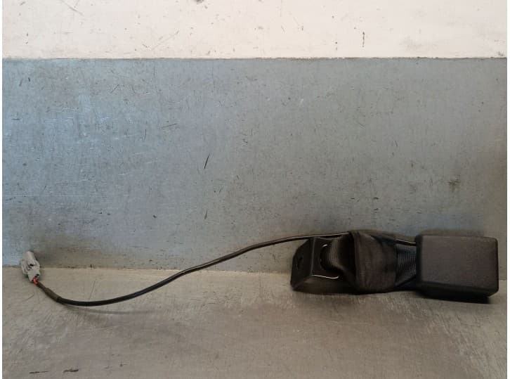 Recambio de enganche cinturon trasero izquierdo para dacia spring ev (b6m1) referencia OEM IAM 888226412R 888226412R