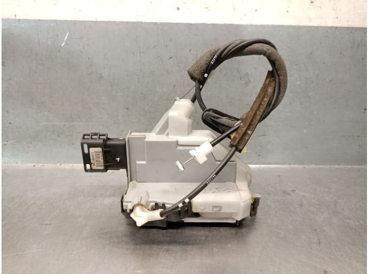 Recambio de cerradura puerta trasera izquierda para citroën c5 iii break (rw_) 2.0 hdi 165 referencia OEM IAM 9137W0 9137W0