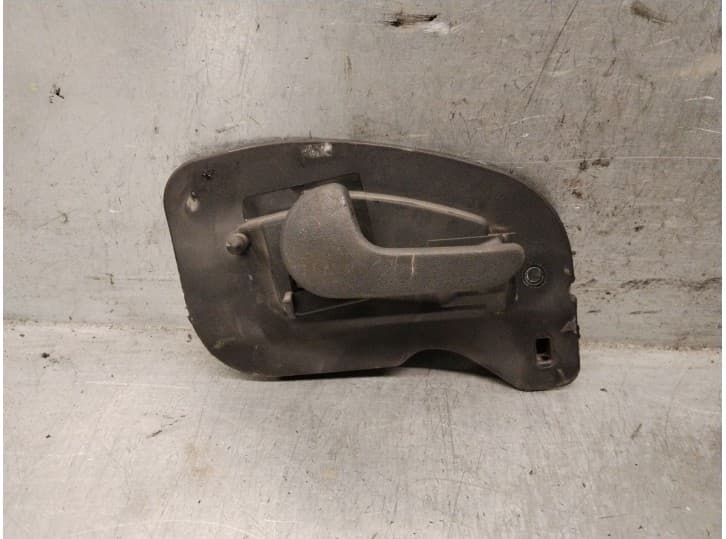 Recambio de maneta interior delantera izquierda para opel combo furgoneta/monovolumen 1.7 cdti 16v referencia OEM IAM 13104263 1