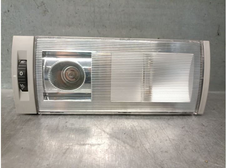Recambio de luz interior para volkswagen multivan t6 (sgf, sgm, sgn, shm, shn) 2.0 tdi referencia OEM IAM 7H5947105E 7H5947105E