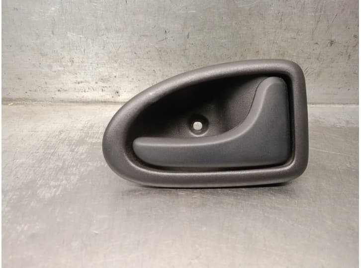 Recambio de maneta interior trasera derecha para renault clio ii (bb_, cb_) 1.2 (bb0a, bb0f, bb10, bb1k, bb28, bb2d, bb2h, cb0a,