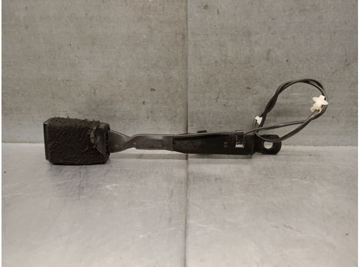 Recambio de enganche cinturon delantero izquierdo para volkswagen caddy iv furgoneta/monovolumen (saa, sah) 2.0 tdi referencia O