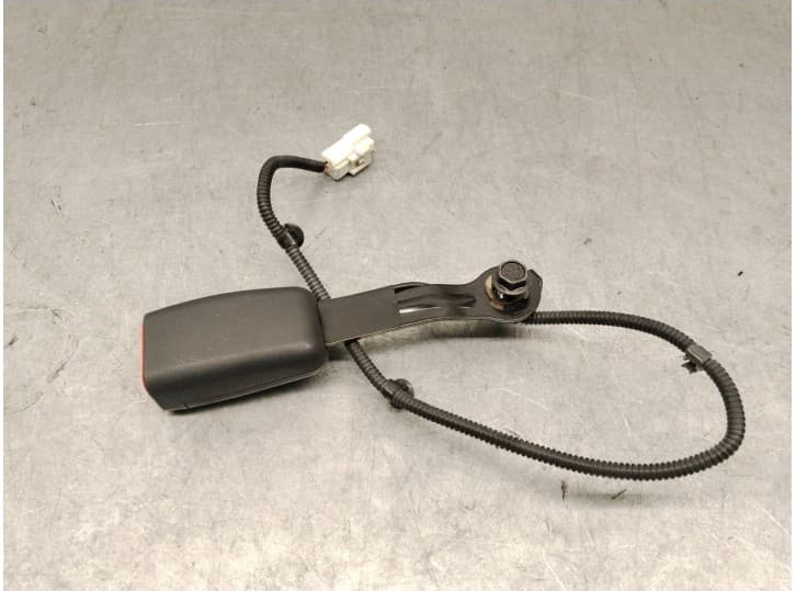 Recambio de enganche cinturon delantero derecho para hyundai ix20 (jc) 1.4 referencia OEM IAM 888401P000EQ 888401P000EQ