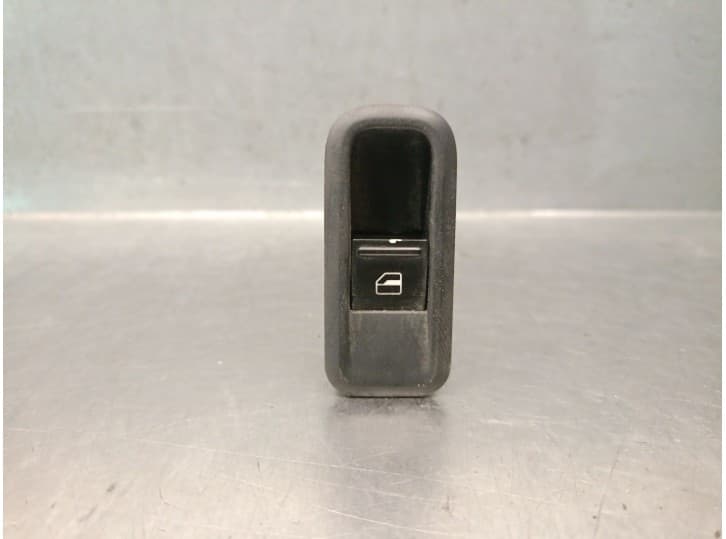 Recambio de mando elevalunas delantero derecho para skoda fabia ii combi (545) 1.6 tdi referencia OEM IAM 5J0867435 5J0867435