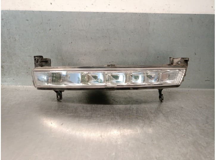 Recambio de piloto delantero derecho para citroën c4 picasso i monospace (ud_) 1.6 hdi 110 referencia OEM IAM 17785002 6206V7 17